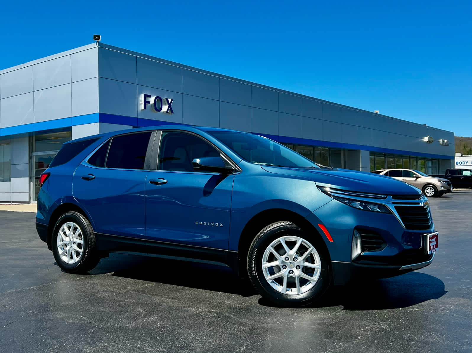 2024 Chevrolet Equinox LT in Lakeshore Blue Metallic — front three-quarter view